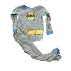 Gap Boys pajamas, Batman- excellent condition size 4
